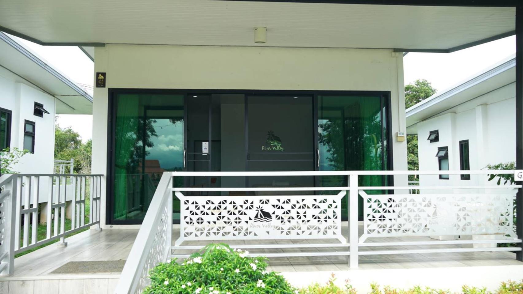 River Valley Resort แอทน่าน Exterior photo